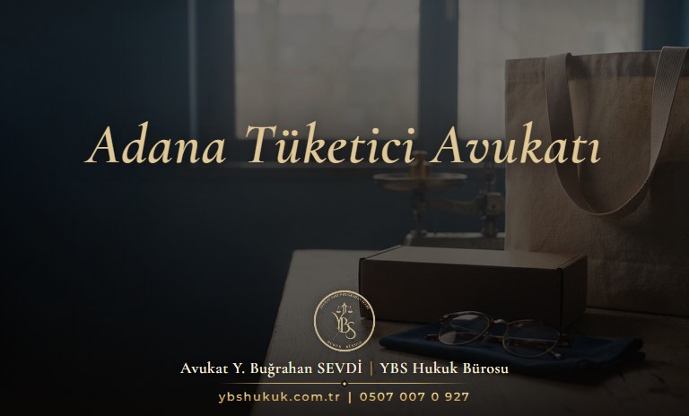 Ahşap masa üzerinde bez alışveriş çantası, ürün kutusu ve gözlük